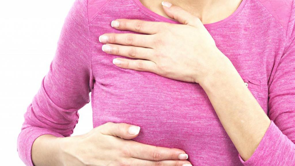 تشخیص سرطان سینه در منزل در پنج مرحله 
